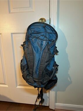 Outdoor Products Skyline 8.0 Backpack Hiking No Bladder